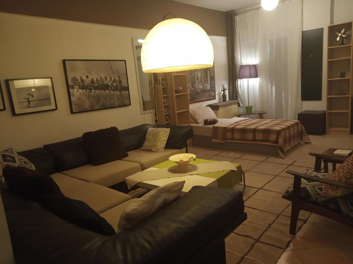 Spacious Cosy Apt テッサロニキ エクステリア 写真