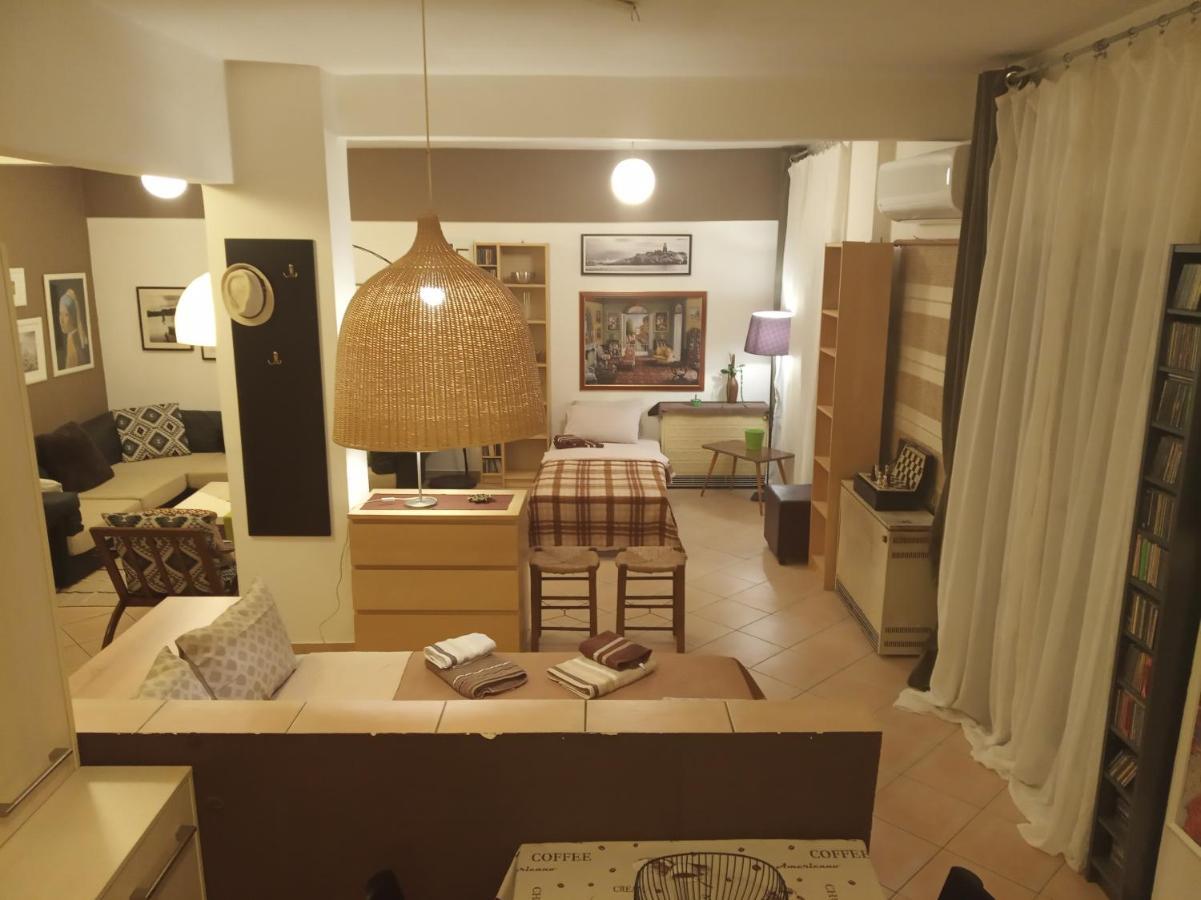 Spacious Cosy Apt テッサロニキ エクステリア 写真